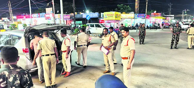 కడపలో విస్తృతంగా తనిఖీలు