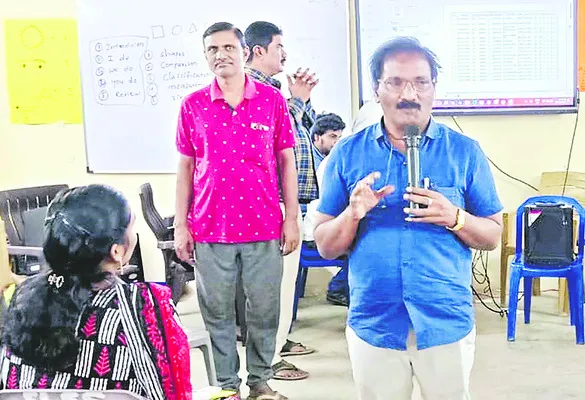 సెకండరీ గ్రేడ్ టీచర్లకు కౌన్సెలింగ్ పూర్తి