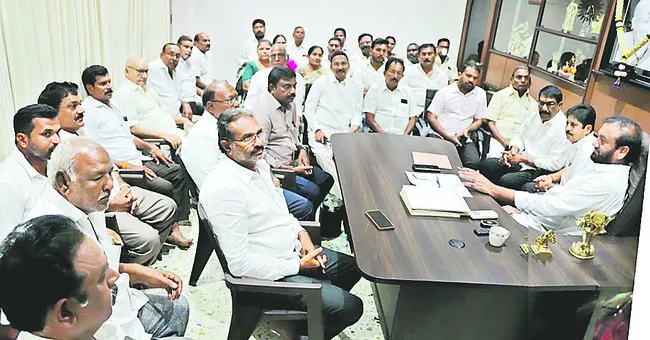 28న కోవూరులో భారీ ప్రదర్శన