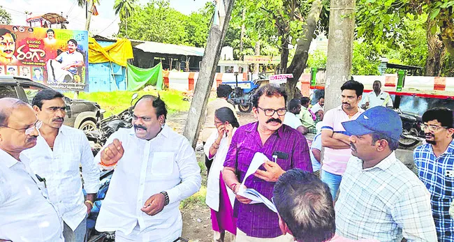 చెరువు నీటిలో విష అవశేషాలు