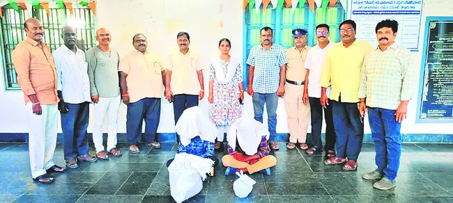 6.7 కిలోల గంజాయి స్వాధీనం 