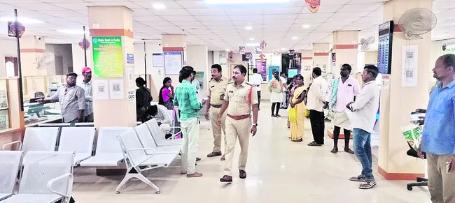 ప్రజలు అప్రమత్తంగా ఉండాలి 