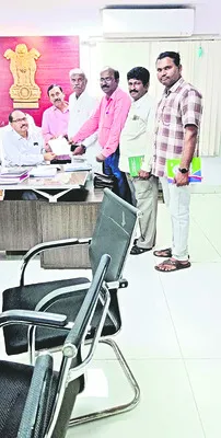 బోధనేతర కార్యక్రమాలకు  మినహాయింపు ఇవ్వండి 