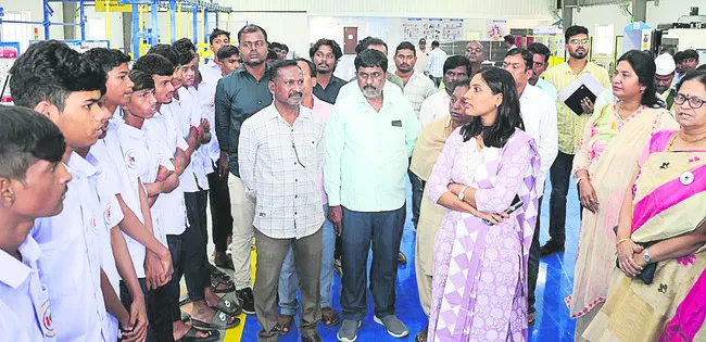 సాధనతోనే లక్ష్యాన్ని చేరుకోవాలి