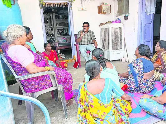 మహిళలు మానసిక ఆరోగ్యానికి ప్రాధాన్యత ఇవ్వాలి