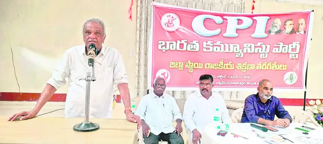 మళ్లీ మోదీ వస్తే ప్రజాస్వామ్యానికి ప్రమాదం 