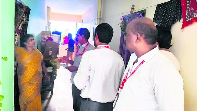 టిడ్కో ఇళ్ల బకాయిలు చెల్లించాలి 
