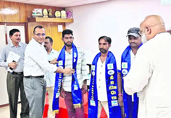 మత్స్య సంపద నాణ్యత, మార్కెటింగ్‌ మెరుగుదలపై దృష్టి 