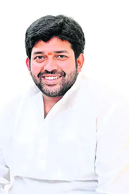 గత ప్రభుత్వానికి పేరొస్తుందనే అక్కసు