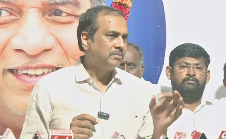 ‘అప్పుడు రూ. 99లకే ‘‘క్వార్టర్‌’’ అన్నారు.. ఇప్పుడు 99 పైసలకే ఎకరం భూమి’