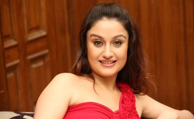 సినిమాల విషయంలో చిన్న, పెద్ద అని తేడా చూడను: హీరోయిన్‌