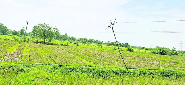 కరెంటు కనెక్షన్‌ లేదు..!
