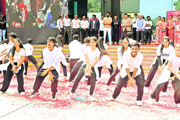 ఆకట్ట