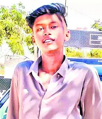 యువకుడికి పాముకాటు..

