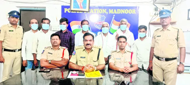 హత్య కేసులో ఏడుగురి రిమాండ్‌ 