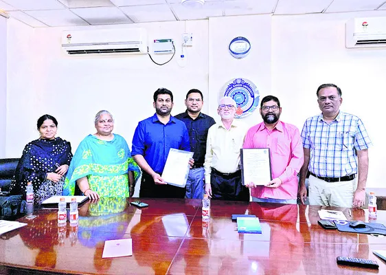 అవగాహనతో రోడ్డుప్రమాదాల నివారణ