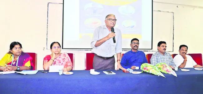 సమాచార హక్కు వ్యవస్థను బలోపేతం చేయాలి