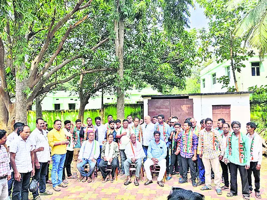 కాంగ్రెస్‌లో చేరికలు 