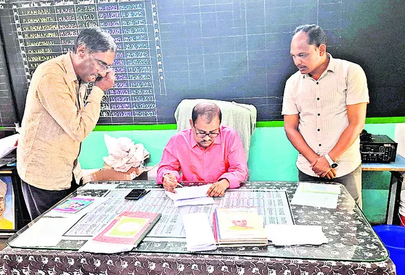 జిల్లాకు 474 మంది ఉపాధ్యాయుల కేటాయింపు