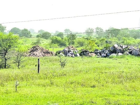 వృథాగా ఉందని పాగా..