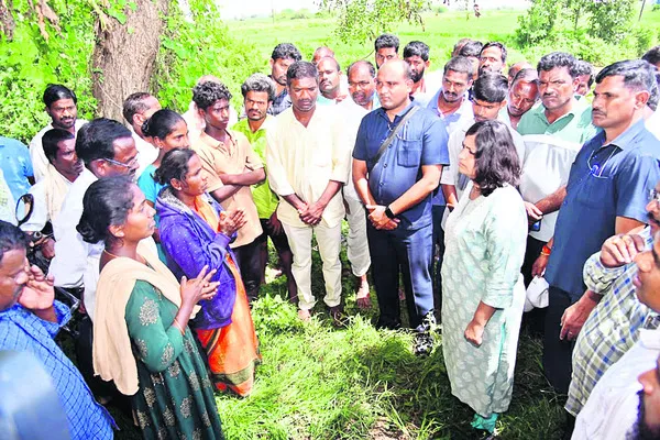ఆకస్మిక వరదలపై అప్రమత్తంగా ఉండాలి
