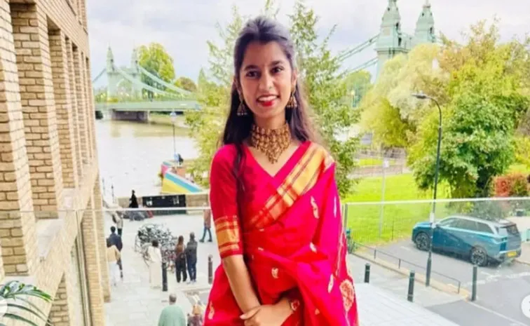 Singer Maithili Thakur to contest Bihar elections 2025