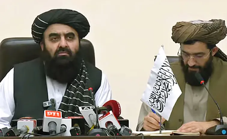 Centre Amid Row Over No Women Journalists At Taliban Press Meet