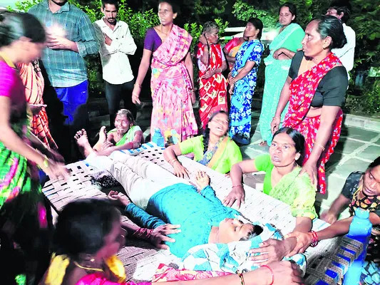 ఇద్దరిని బలిగొన్న రోడ్డు ప్రమాదం