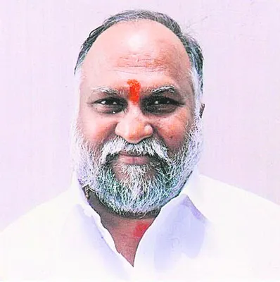 సరైన నష్టపరిహారం అందించండి