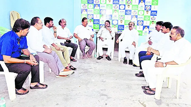 జిల్లా అంతటా శనివారం ఉష్ణోగ్రతలు స్థిరంగా నమోదయ్యాయి. ఆ
