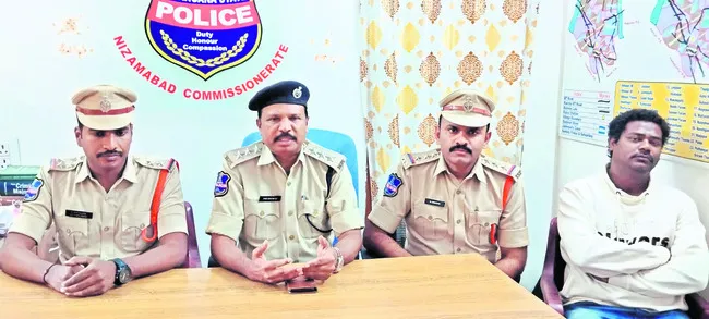 నిబంధనలు అతిక్రమిస్తే చర్యలు 