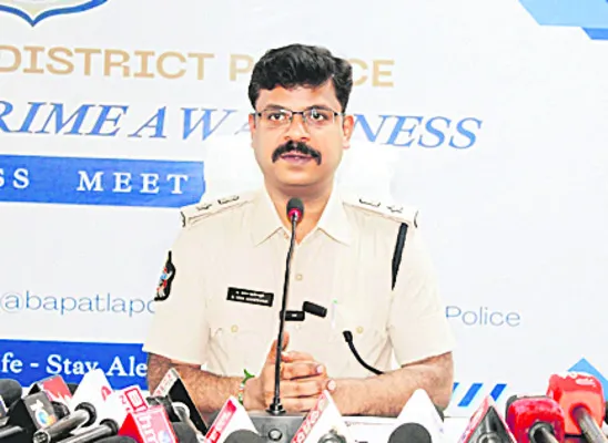 యూపీఐ మోసాలపై అప్రమత్తత అవసరం