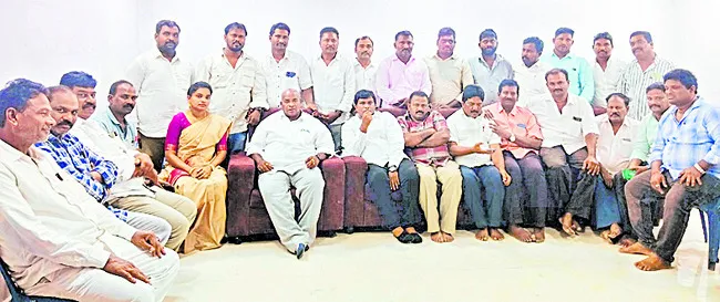 వైఎస్సార్‌ను అవమానిస్తే సహించం 