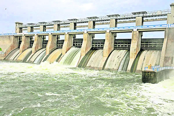 కావేరిలో వరదలు