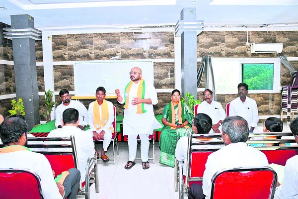 రిజర్వేషన్ల గందరగోళానికి కాంగ్రెస్సే కారణం