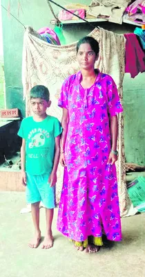 నా కొడుకుని బతికించండి 