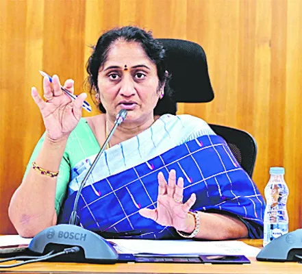 ఆరోగ్యం కుదుటపడ్డాకే విద్యార్థుల డిశ్చార్జి 