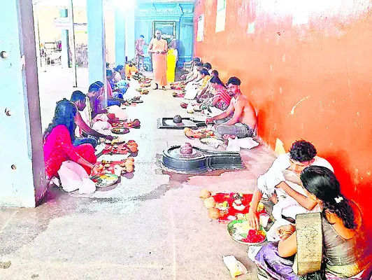 హేమాచలుడిని దర్శించుకున్న బీజేపీ నేత