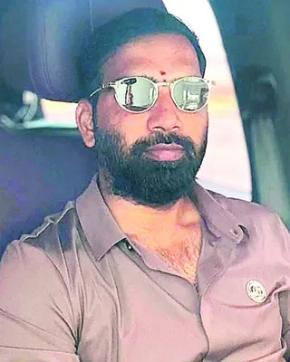 డబ్బు కోసం వేధింపులు