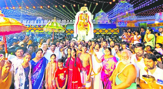 శ్రీన