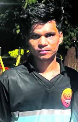 ఈతకు వెళ్లి వ్యవసాయ విద్యార్థి మృతి