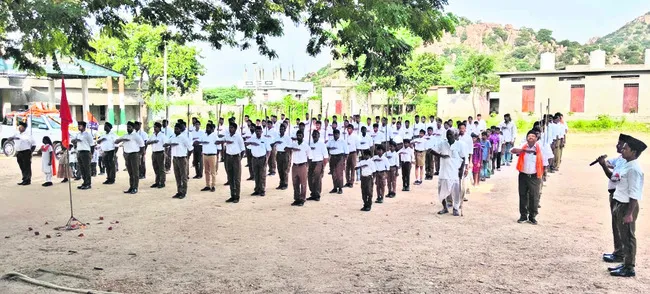 దేశ ఉన్నతిలో యువత పాత్ర కీలకం 