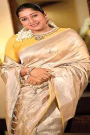 Heroine Anmol Likes these jewellery label fashioning 8