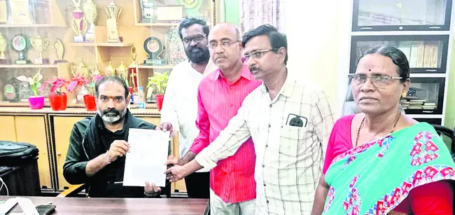 పారిశ