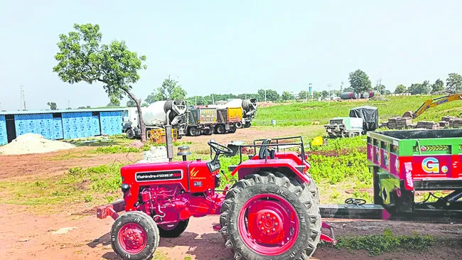 విద్యాలయాల తరలింపు!