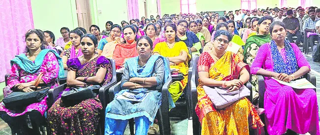 నేడు కొలువుదీరనున్న కొత్త ఉపాధ్యాయులు