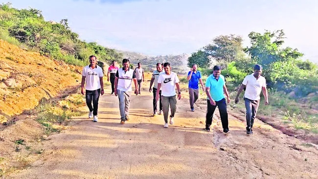 ఆరోగ్యం కోసం రోజూ నడుద్దాం