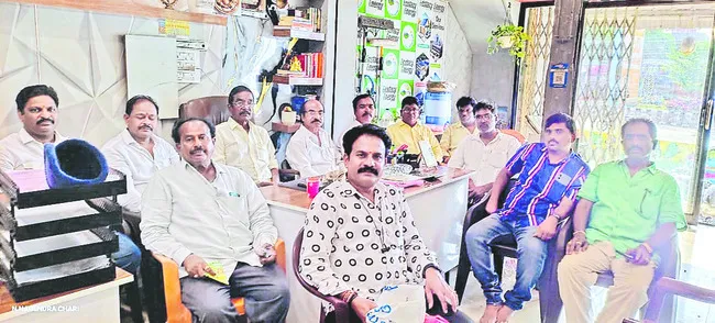 జూనియ