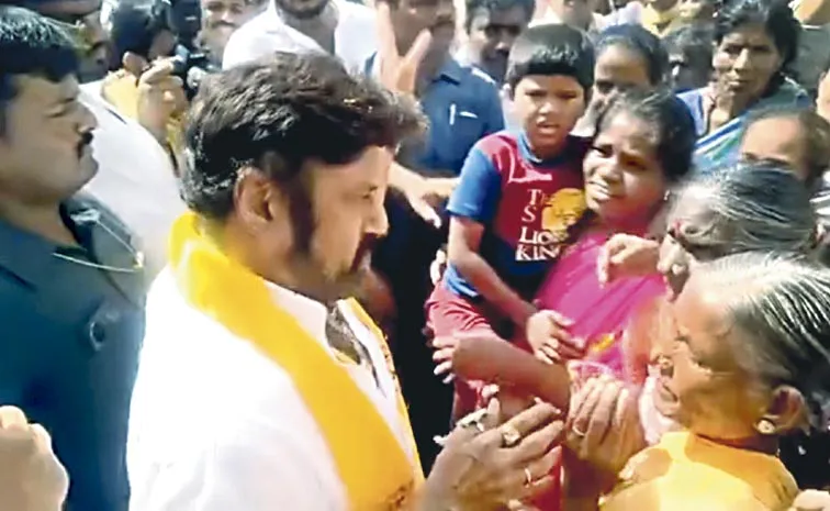 Hindupur womens Protest Against TDP MLA Bala Krishna
