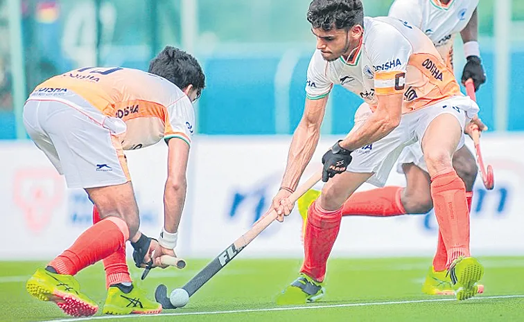 యువ భారత్‌ జోరు